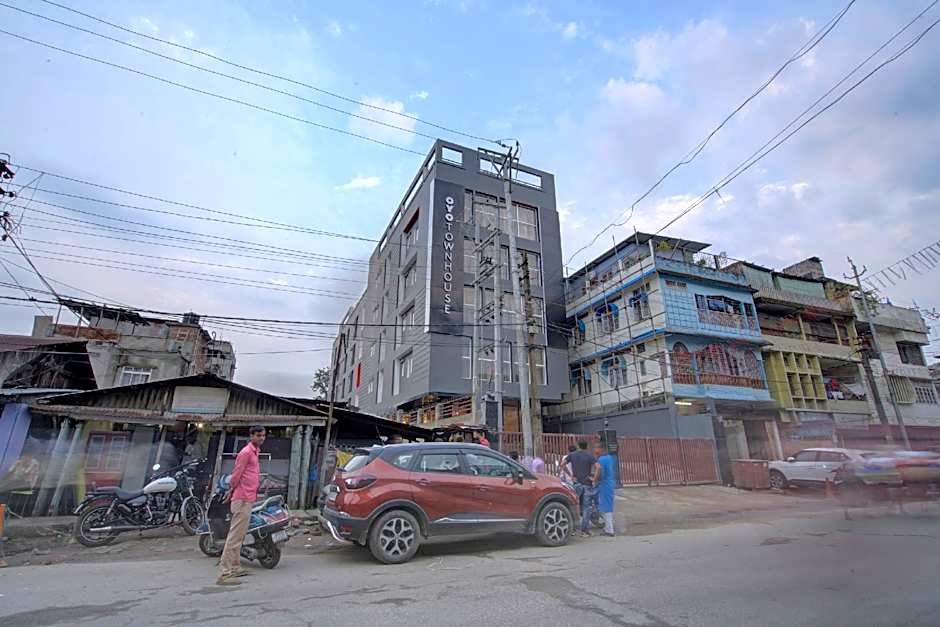 Eureka Grand by OYO Rooms – Guwahati, TX