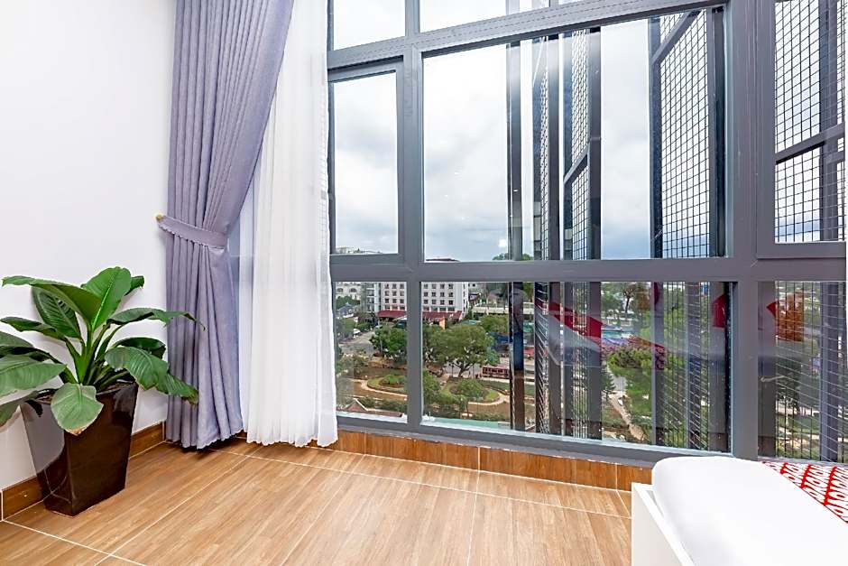 QA Hotel