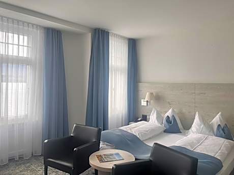 Double Room Lake View