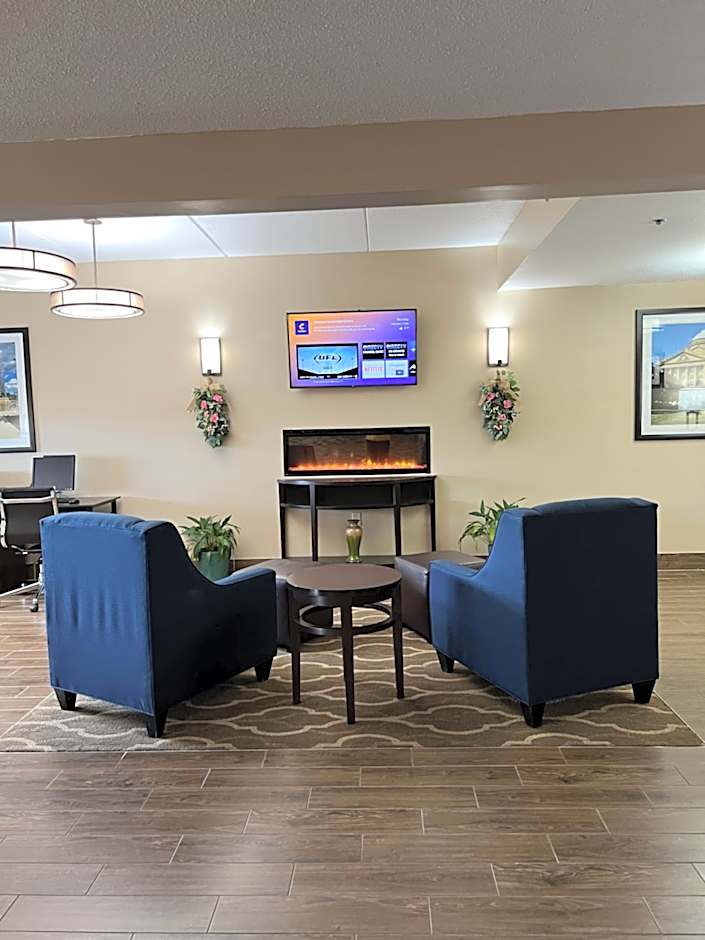 Comfort Inn & Suites Wilkes-Barre