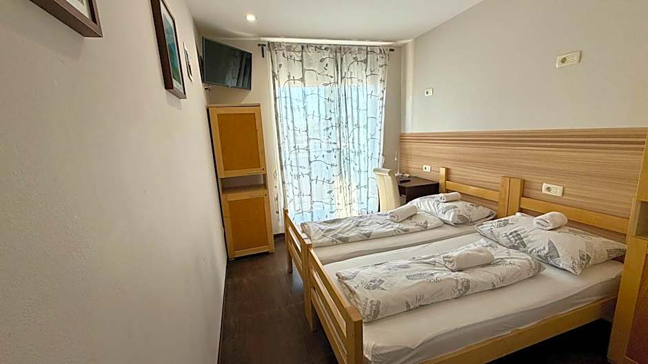 Hostel Moving
