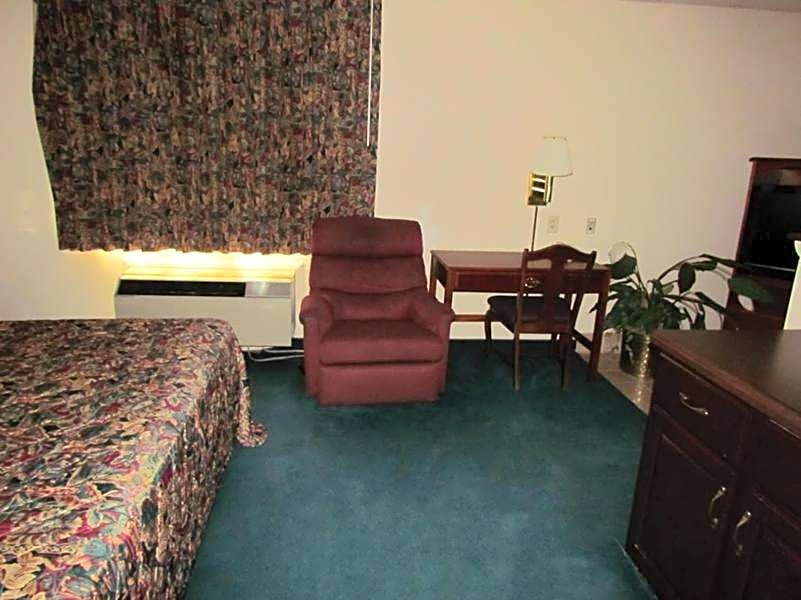 Western Inn & Suites Hampton