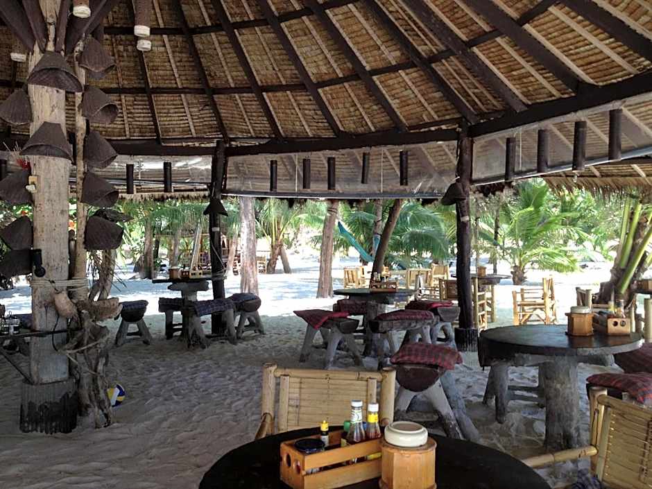 Malibu Beach Bungalows