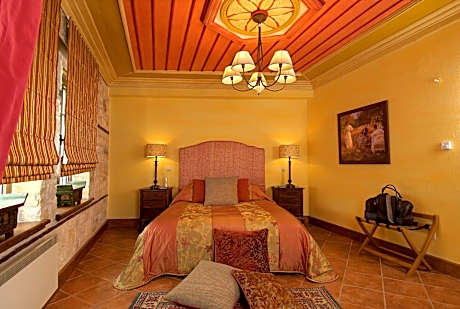 Emotions Country Resort