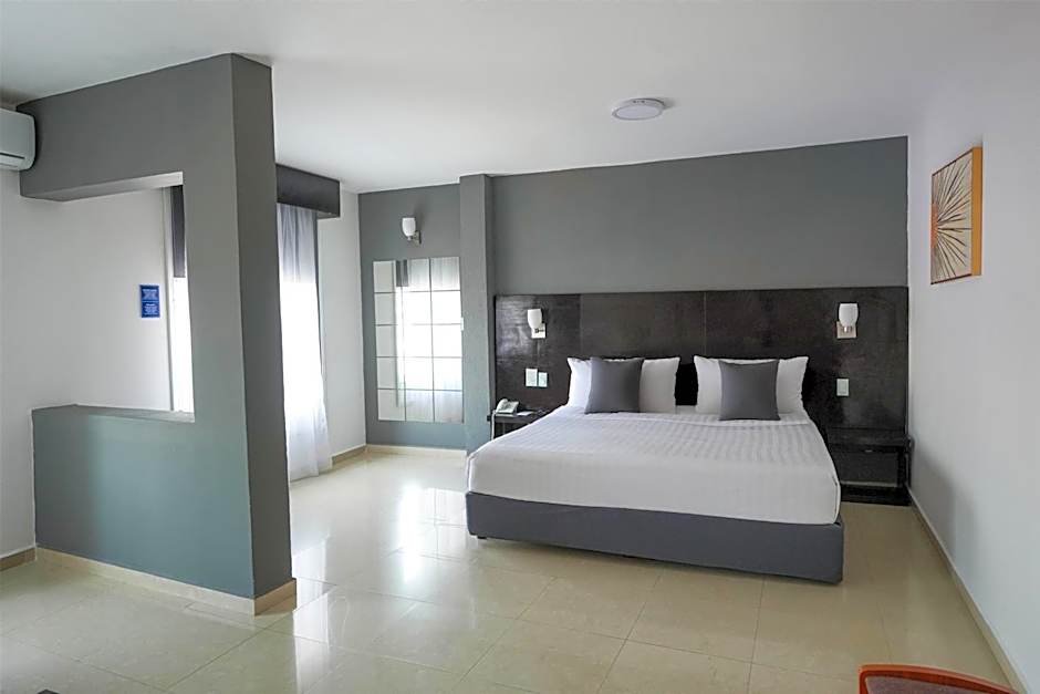 Days Inn by Wyndham Minatitlan