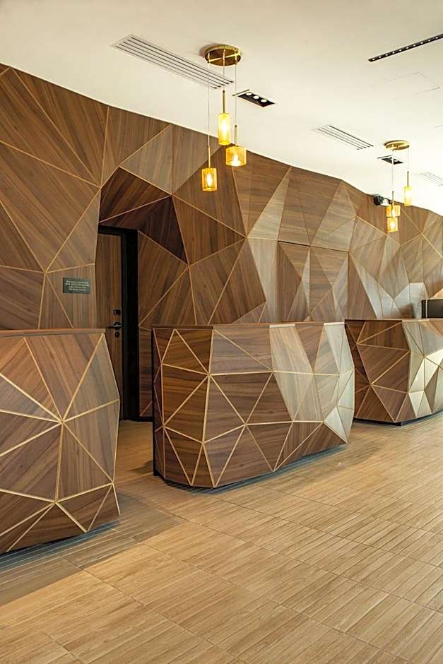 Crowne Plaza Nice Grand Arenas By IHG