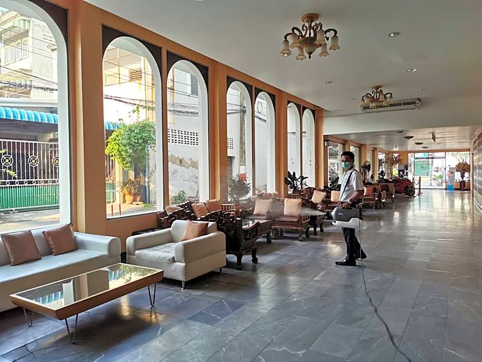 Roma Hotel
