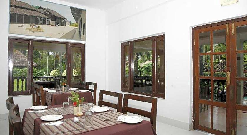 Chitwan Paradise Hotel