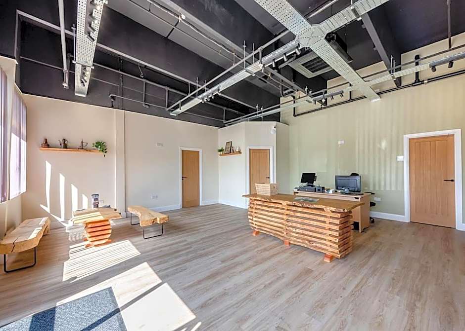 Riverside Caravan Holiday Park