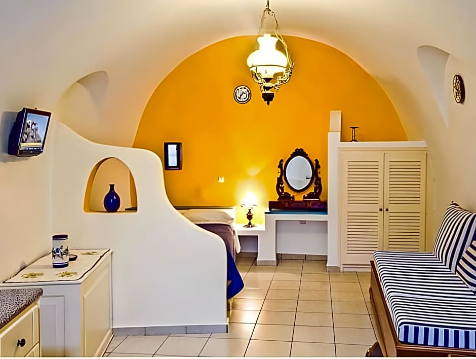Chic Hotel Santorini