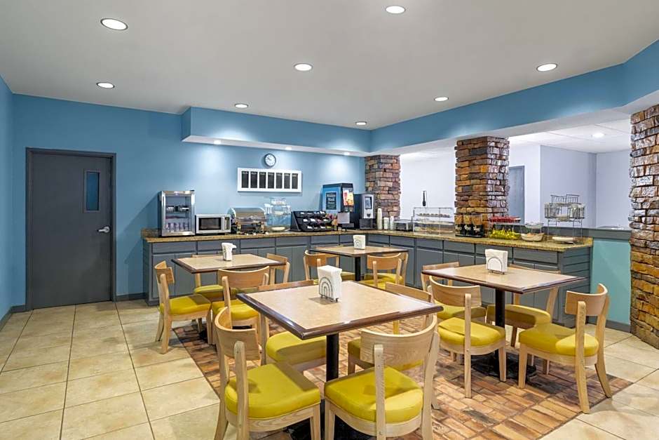 Days Inn by Wyndham Coffeyville