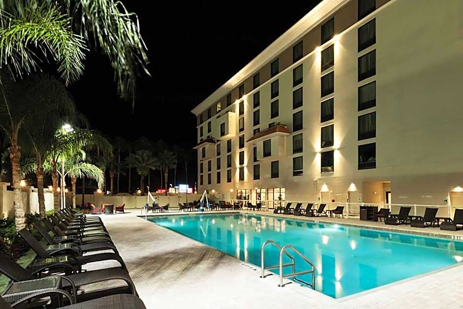 Delta Hotels by Marriott Orlando Lake Buena Vista
