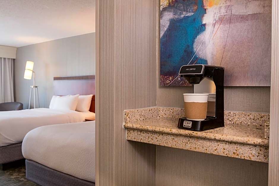 Courtyard by Marriott Newark-University of Delaware