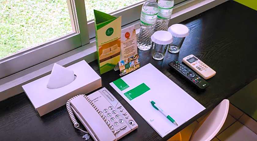 LeGreen Suite Tondano