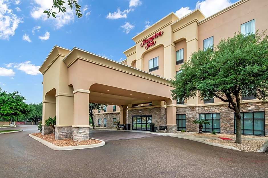 Photo 1 of 40 of Hampton Inn By Hilton Uvalde