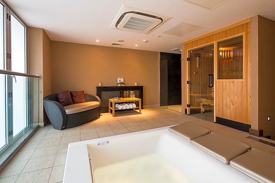 DoubleTree By Hilton Chester