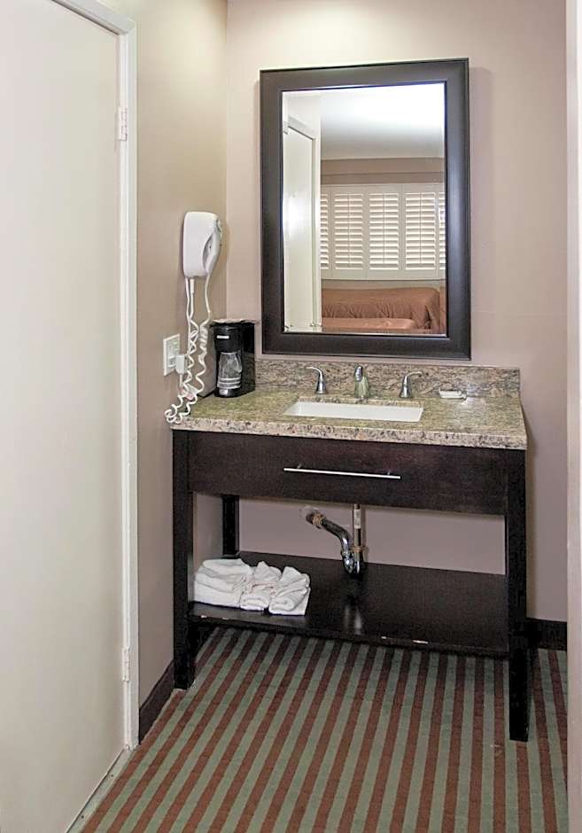 Motel 6 Monterey Park