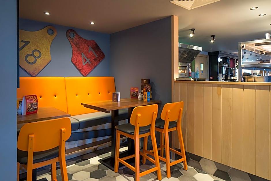 The Raven’s Cliff Lodge by Marston's Inns