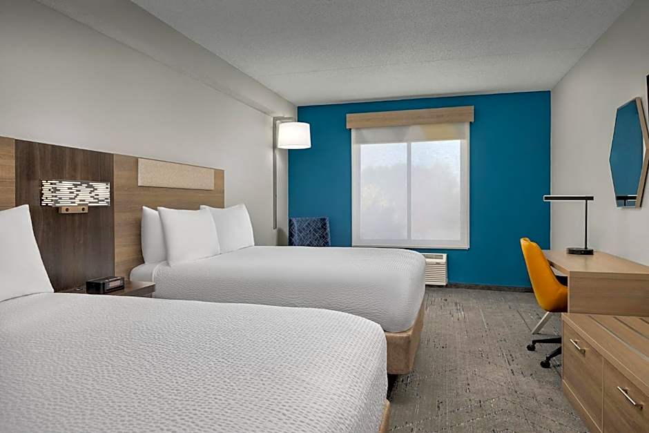 Holiday Inn Express Hotel & Suites Greensboro - Airport Area By IHG