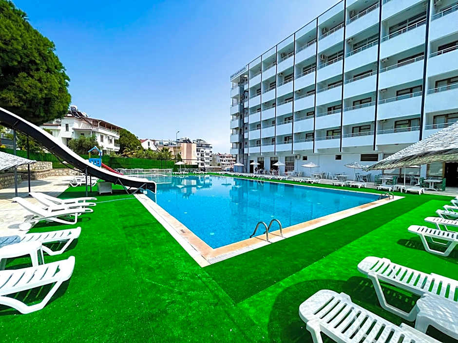 Hotel First Class Didim