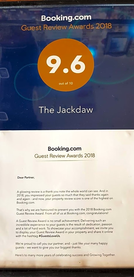 the jackdaw pub SELF CATERING STATIC CARAVAN free breakfast supplied