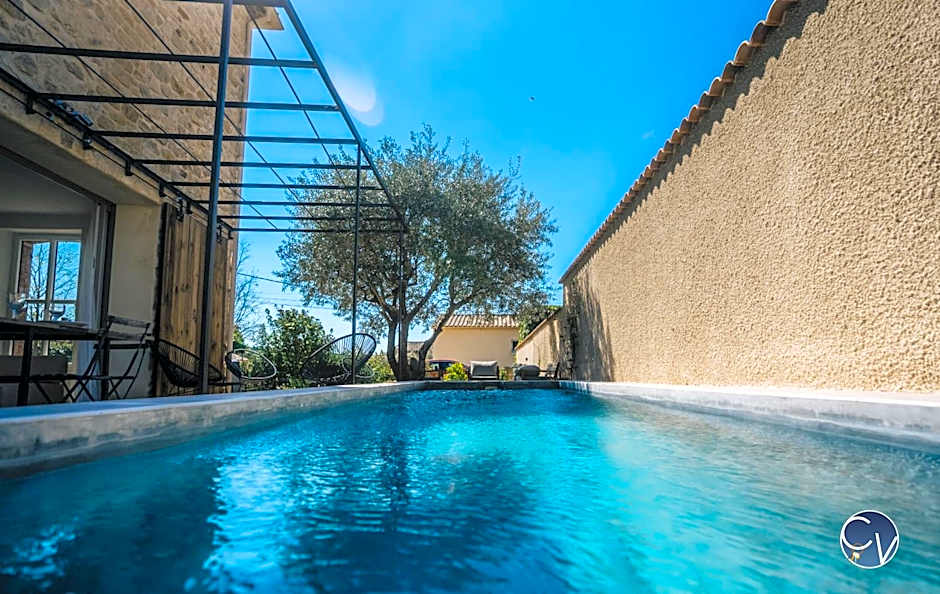 Maison de village avec piscine