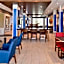 Holiday Inn Express & Suites Omaha Airport By IHG