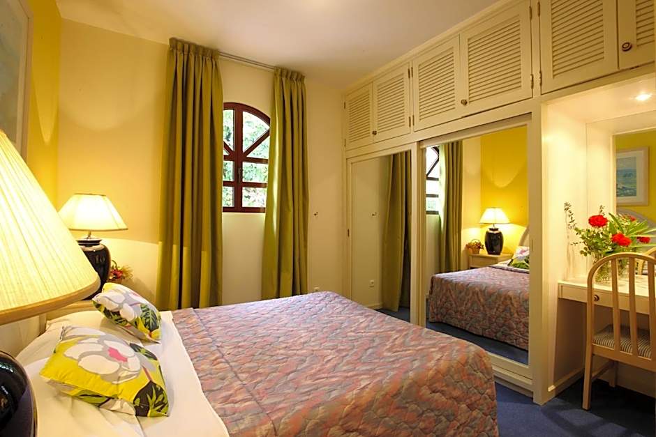 Canico Bay Apartments