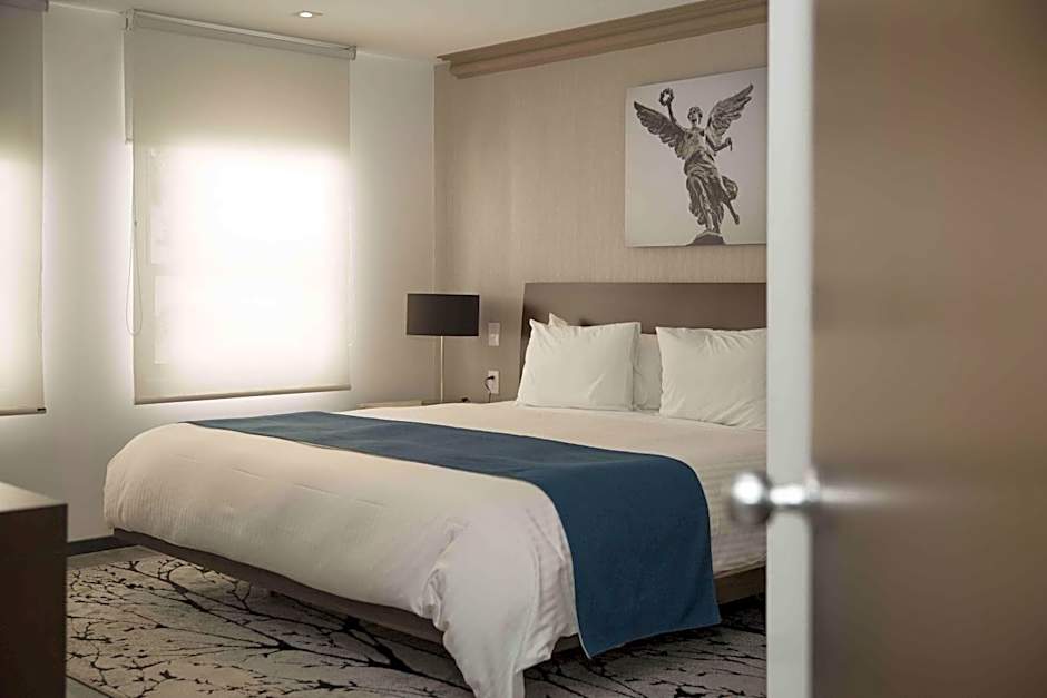 Photo 1 of 12 of 1 King Bed Suite