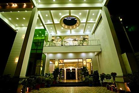 JB Square Resort, Ayodhya