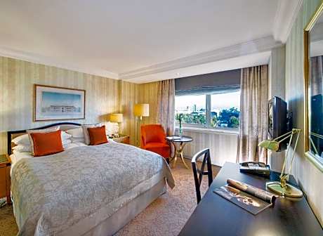 Classic Club Room, 1 King Bed