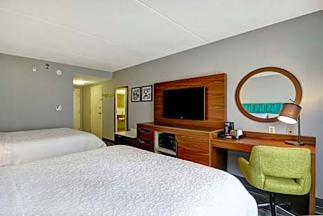 Room with Two Queen Beds - Non-Smoking