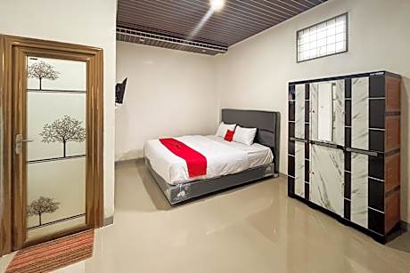 RedDoorz Lotte near PTC MALL