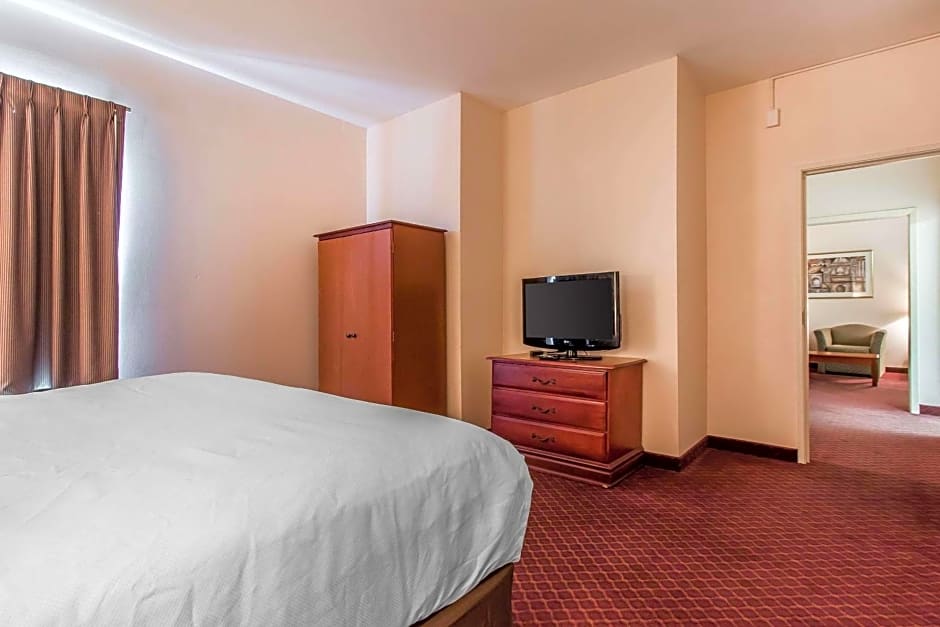 Quality Suites New Iberia