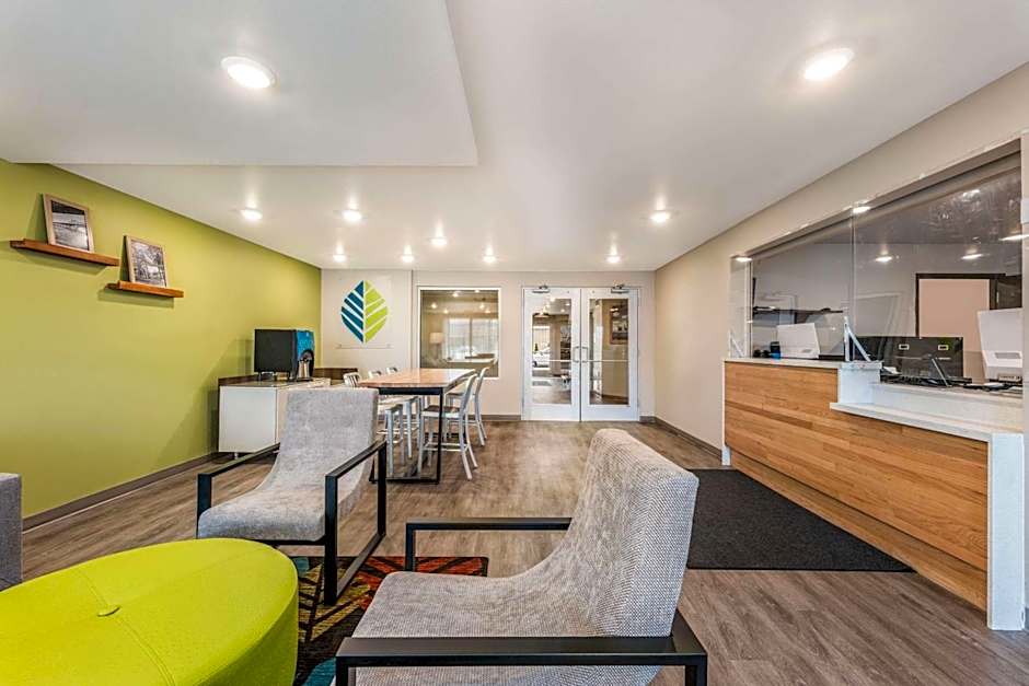 WoodSpring Suites Linden
