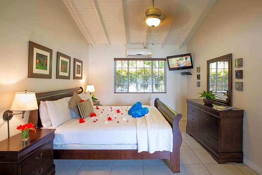 Blue Waters Inn