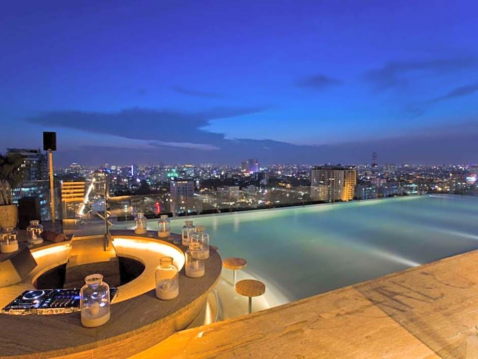 Hotel Des Arts Saigon Mgallery Collection