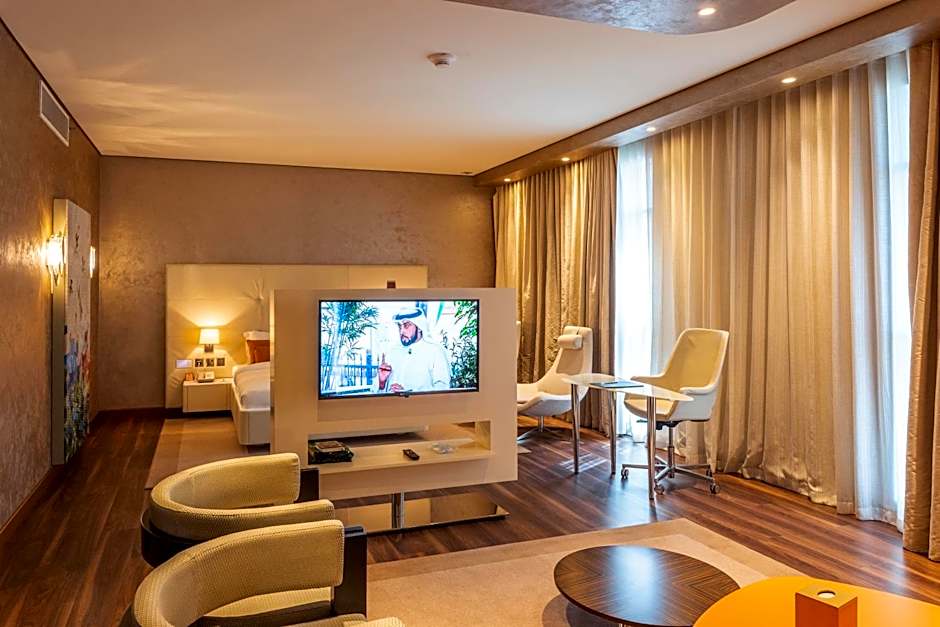 Remal Hotel & Villas Al Dhannah City