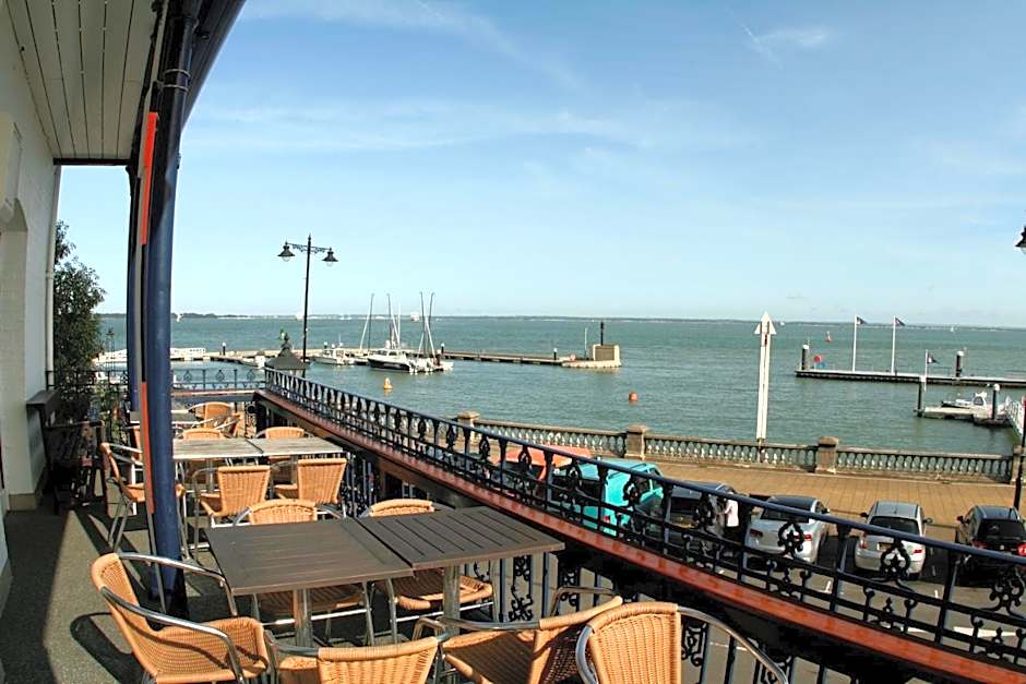 Royal London Yacht Club