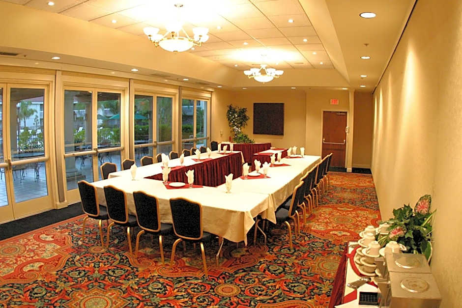 Uptown Oasis San Jose Airport