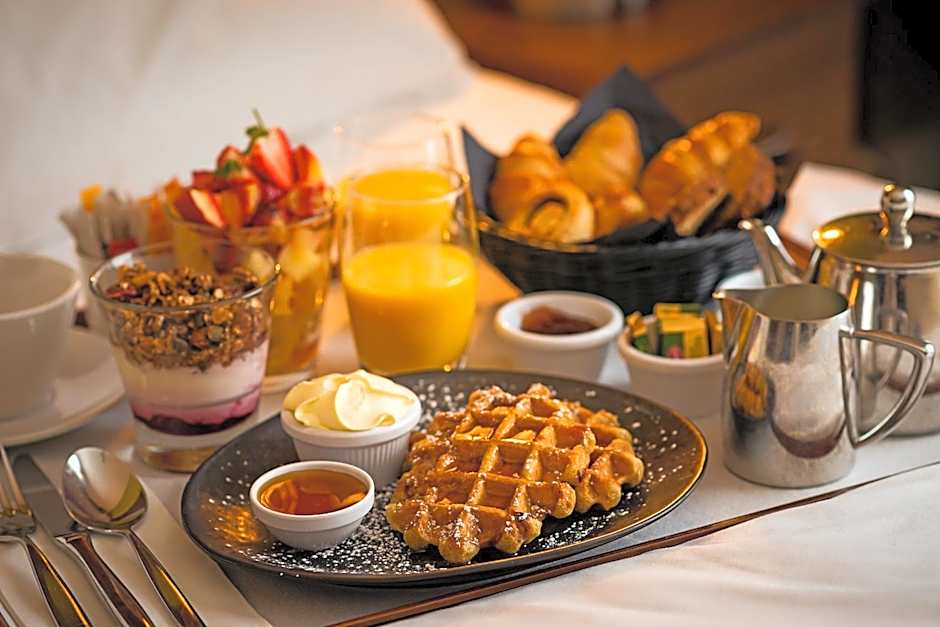 George Limerick Hotel