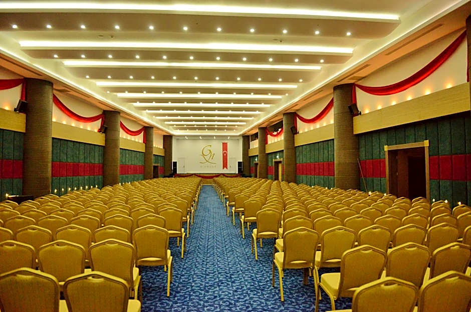 Green Nature Diamond