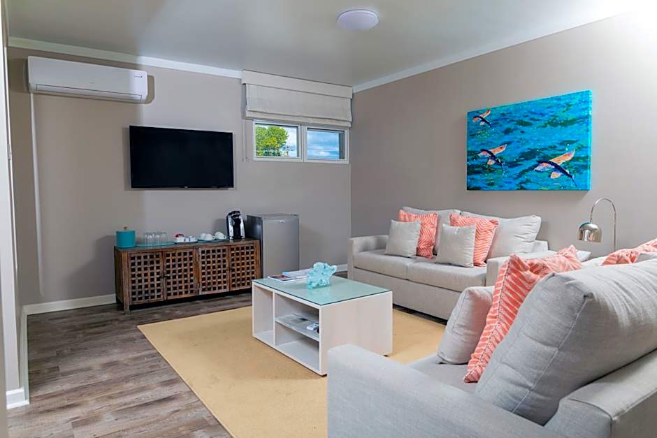 Sea Breeze Beach House All Inclusive by Ocean Hotels