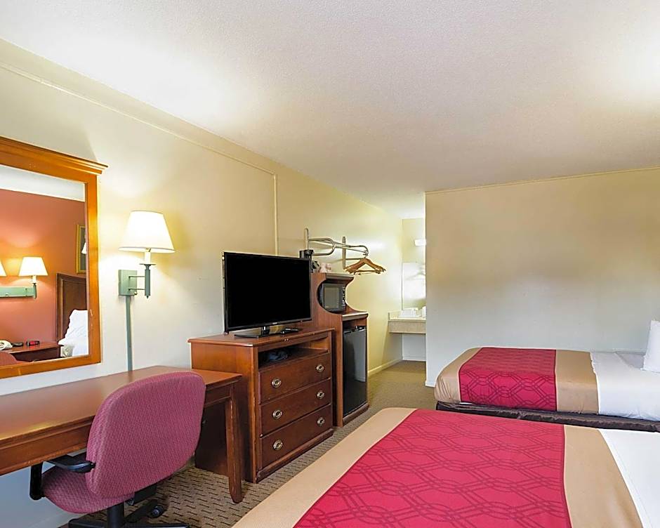 Econo Lodge Charlottesville North - University Area