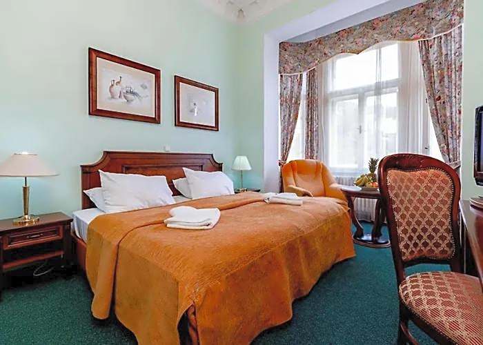 Hotel Ester
