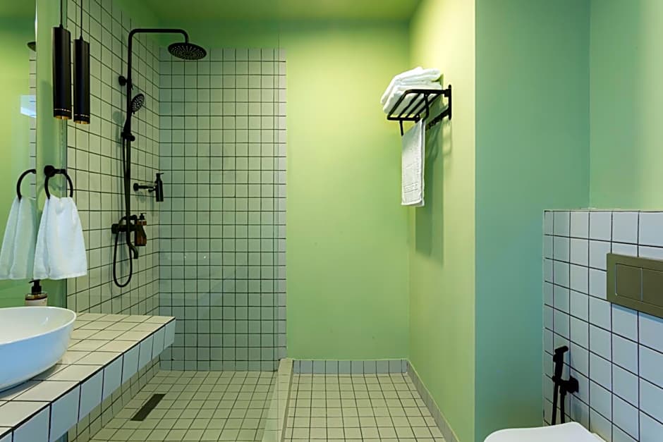 Castor & Pollux Hotel