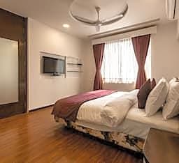 3 BY OYO Nami Residency Ahmedabad