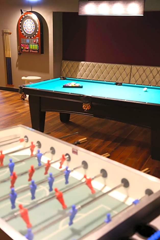 Fenyves Yacht Club Superior