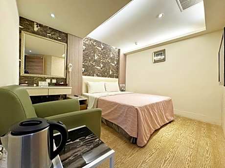 Double Room-No Window