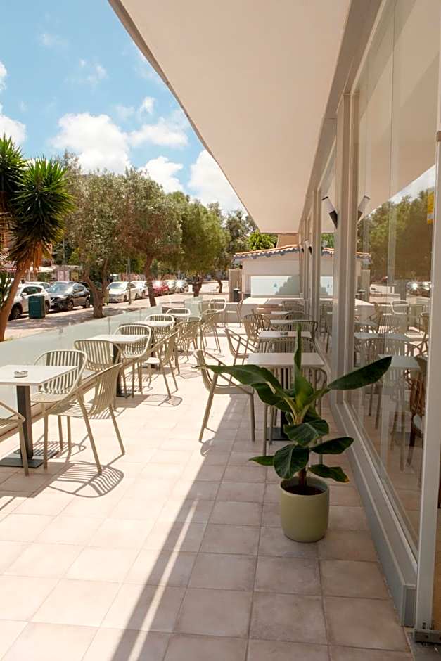 Hotel Cassandra